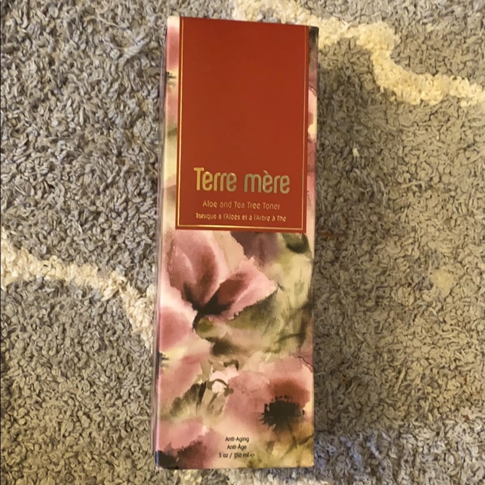 Terre Mere Aloe & Tea Tree Toner - NEW